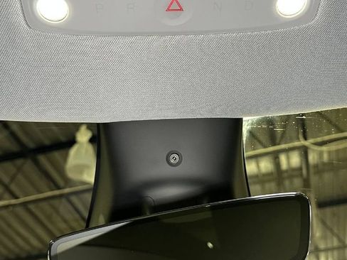 Used 2026 Tesla Model Y Long Range AWD/4WD image 39