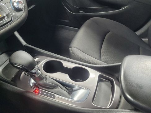 Used 2022 Chevrolet Malibu LS FWD image 26