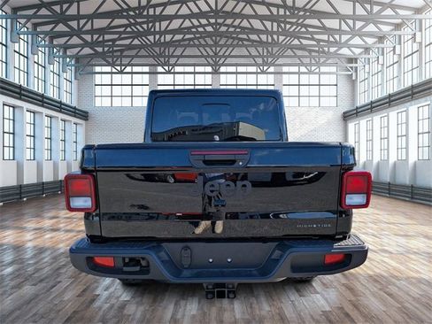 New 2025 Jeep Gladiator Sport image 5