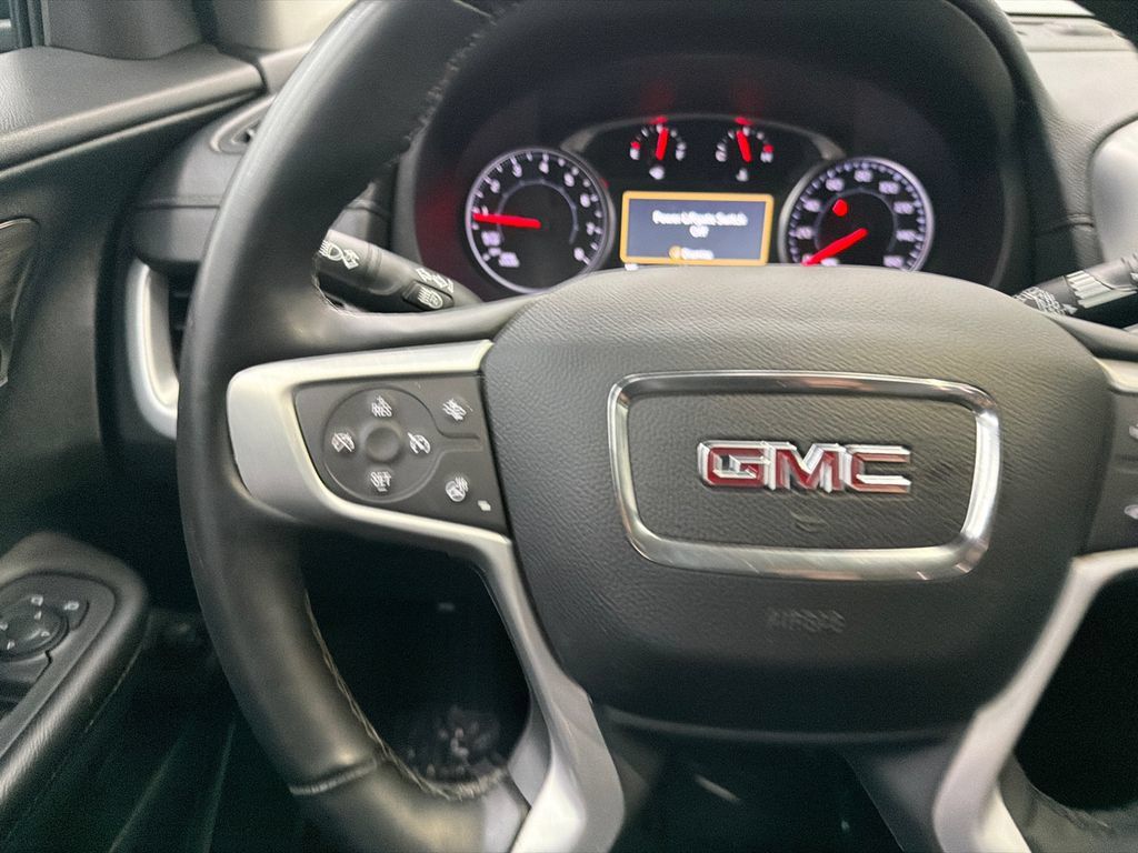 Used 2024 GMC Terrain SLT AWD/4WD image 25