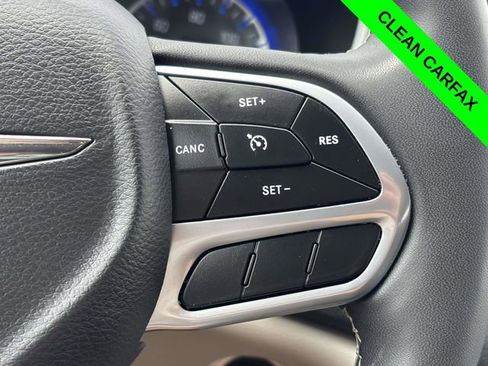 Used 2023 Chrysler Voyager LX FWD image 14