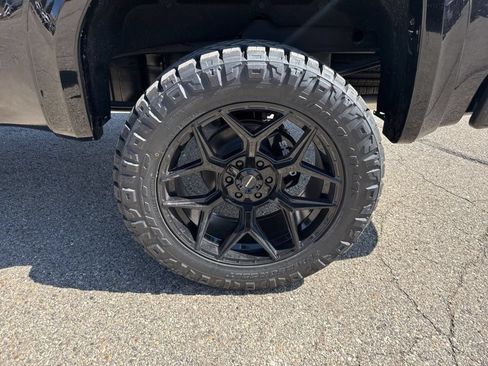 New 2026 GMC Sierra 1500 Elevation w/ Elevation Premium Package AWD/4WD image 18