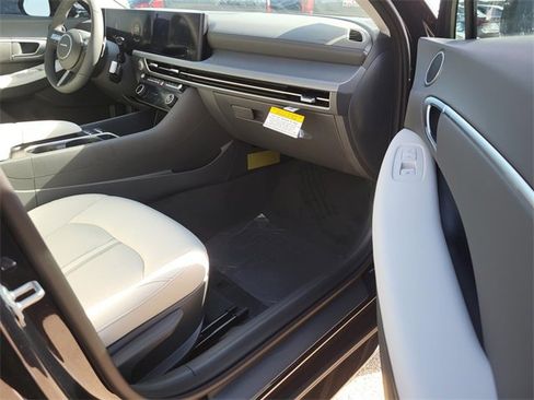 New 2026 Hyundai Sonata SEL image 6