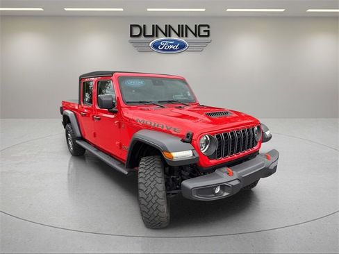 Used 2024 Jeep Gladiator Mojave w/ Technology Group image 4