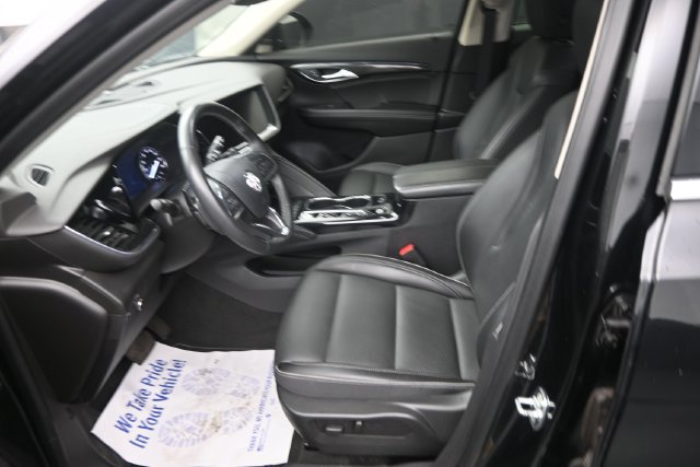 Used 2023 Buick Envision Essence AWD/4WD image 10