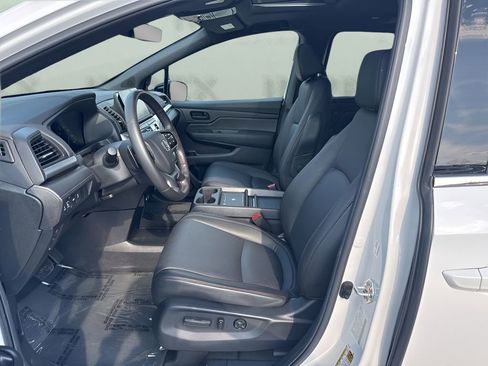 Used 2025 Honda Odyssey Sport-L image 9