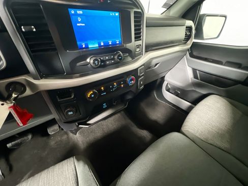 Used 2023 Ford F150 XLT image 25