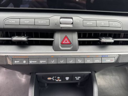 New 2026 Kia K4 FWD image 26