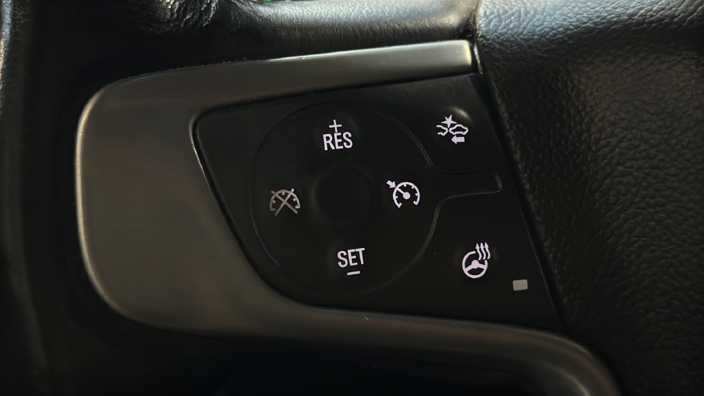 Used 2018 GMC Yukon SLT w/ Open Road Package AWD/4WD image 30