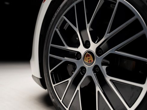 Used 2023 Porsche Taycan w/ Premium Package image 21