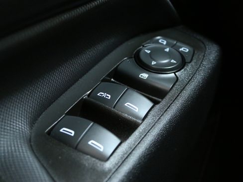 Used 2023 Chevrolet Equinox RS AWD/4WD image 14