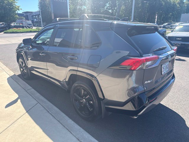 Used 2021 Toyota RAV4 XSE AWD/4WD image 7