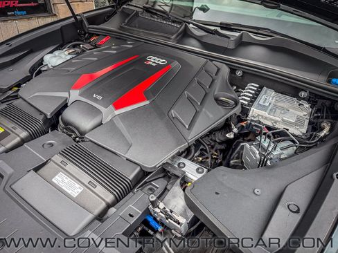 Used 2024 Audi RS Q8 AWD/4WD image 15