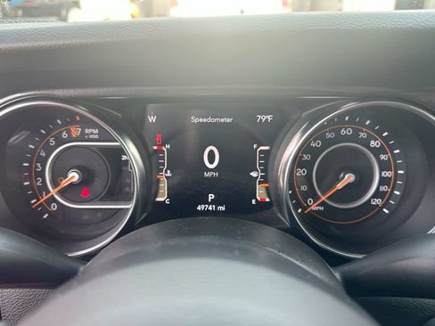 Used 2022 Jeep Gladiator Sport AWD/4WD image 17