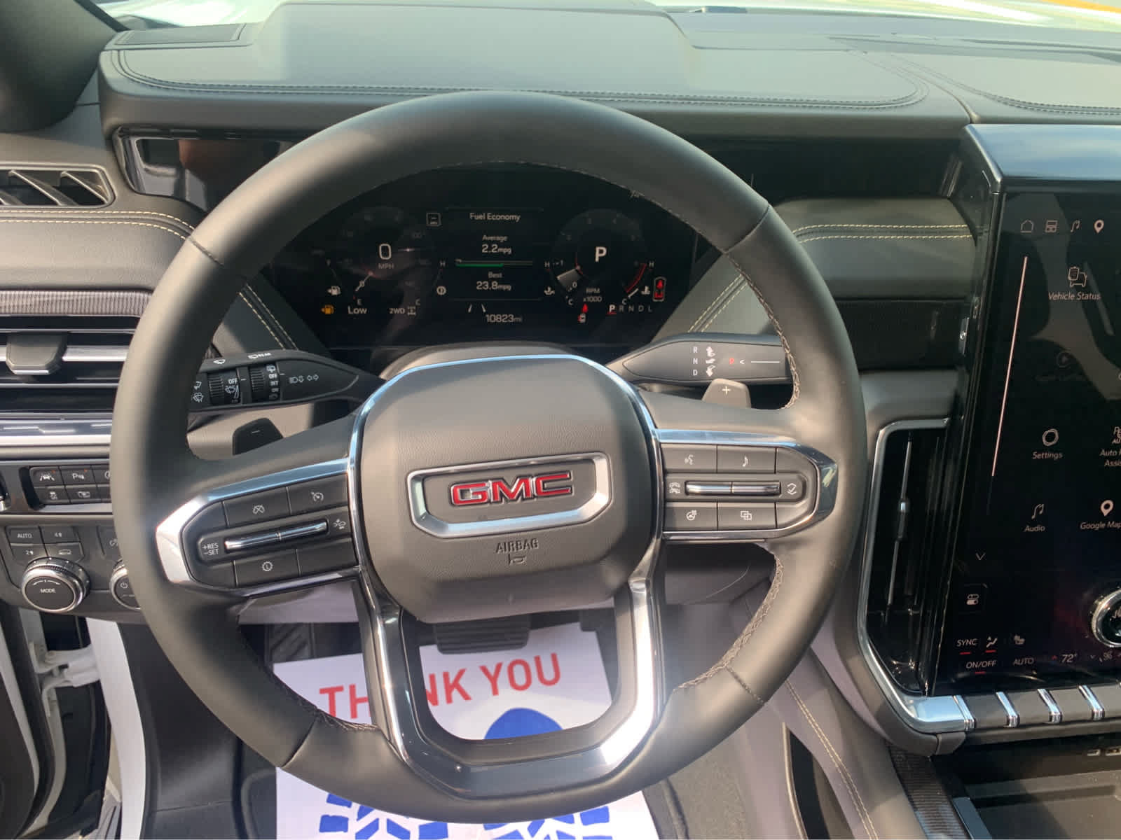 Used 2025 GMC Yukon Elevation AWD/4WD image 16