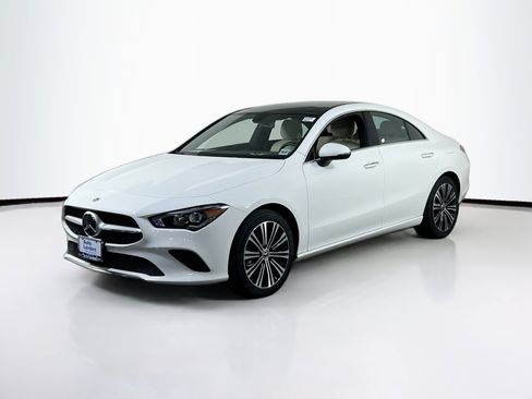 Used 2023 Mercedes-Benz CLA 250 4MATIC image 1