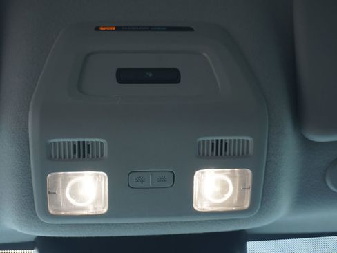 New 2025 Ford Transit 250 148 Medium Roof image 20