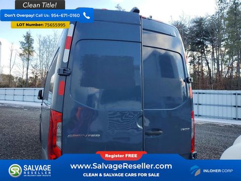 Used 2019 Mercedes-Benz Sprinter 144 image 8