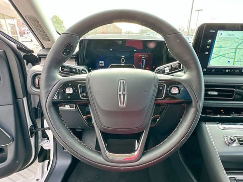 New 2026 Lincoln Aviator 2WD image 18