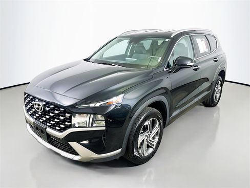 Used 2023 Hyundai Santa Fe SEL image 3