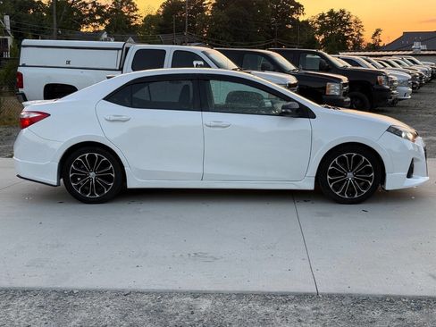 Used 2015 Toyota Corolla S FWD image 8