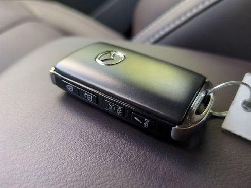 New 2025 MAZDA CX-5 Signature image 29