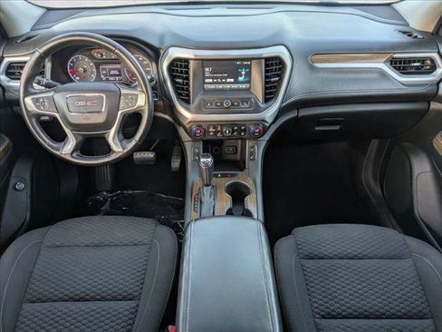 Used 2019 GMC Acadia SLE FWD image 16