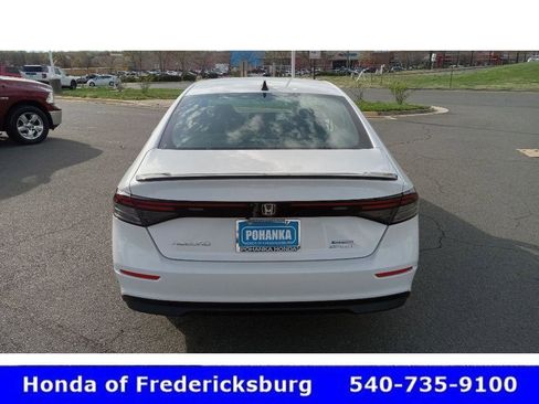 Used 2025 Honda Accord Sport image 4