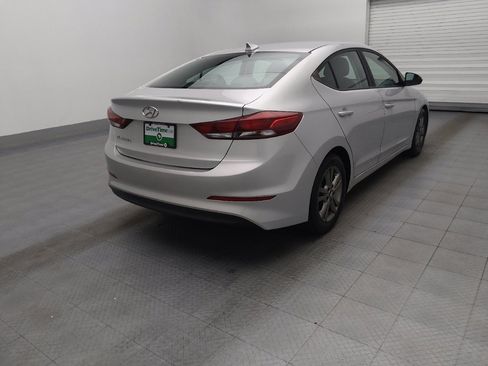 Used 2018 Hyundai Elantra SEL image 9