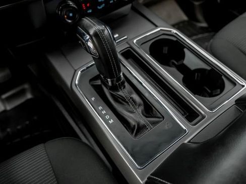 Used 2017 Ford F150 XLT w/ Equipment Group 302A Luxury image 25