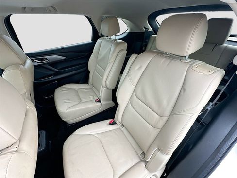 Used 2022 MAZDA CX-9 Touring w/ Touring Premium Package image 26