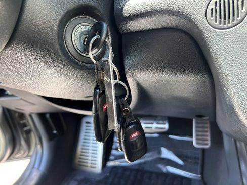 Used 2010 Kia Forte Koup SX FWD image 30