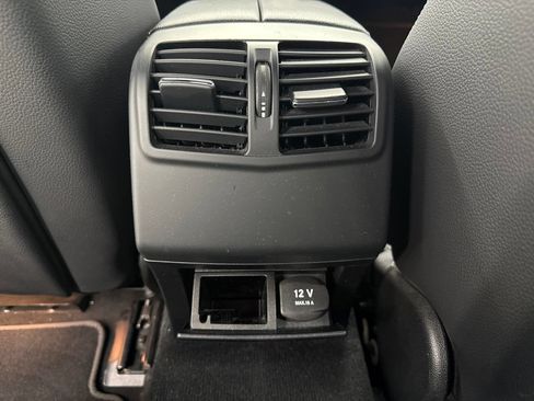 Used 2015 Mercedes-Benz E 350 Sedan image 13