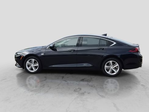 Used 2018 Buick Regal Preferred FWD image 5