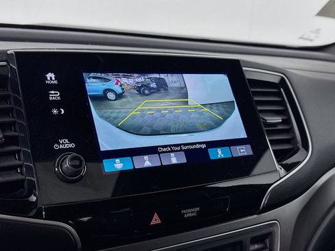 Used 2023 Honda Passport EX-L image 13