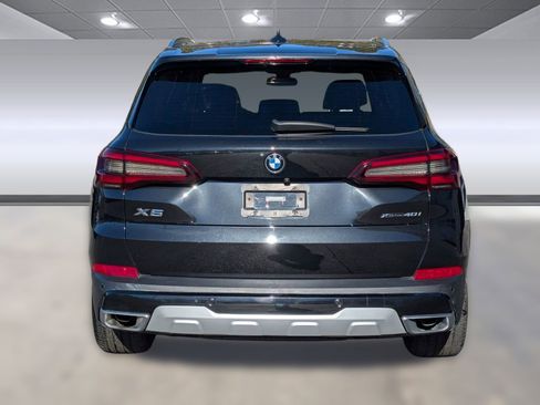 Used 2022 BMW X5 xDrive40i w/ Premium Package image 10