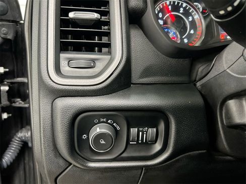 Used 2020 RAM 2500 Tradesman image 17