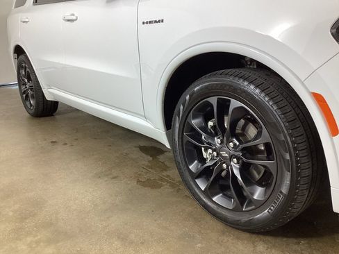 Used 2023 Dodge Durango R/T AWD/4WD image 6