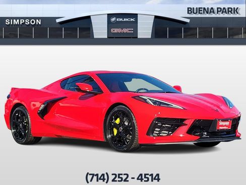 Used 2020 Chevrolet Corvette Stingray Preferred Cpe w/ 2LT Preferred Equipment Group RWD image 1