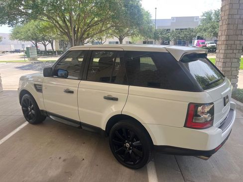 Used 2011 Land Rover Range Rover Sport Supercharged AWD/4WD image 6