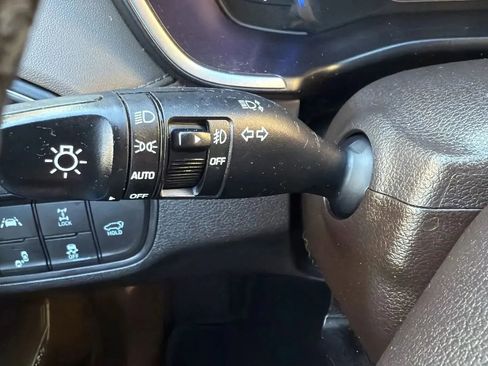 Used 2019 Hyundai Santa Fe SEL image 14