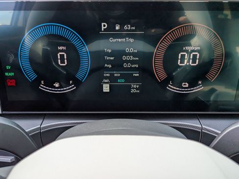 New 2026 Hyundai Santa Fe SE FWD image 9