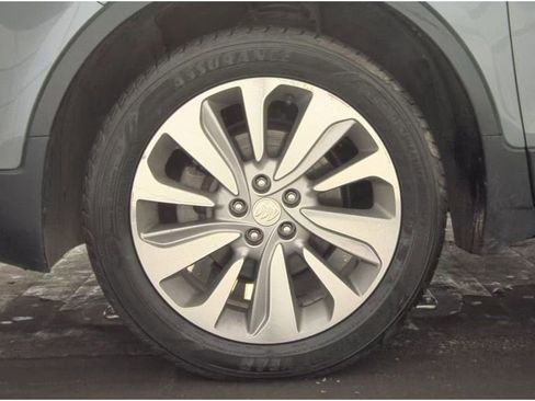 Used 2019 Buick Encore Preferred image 13