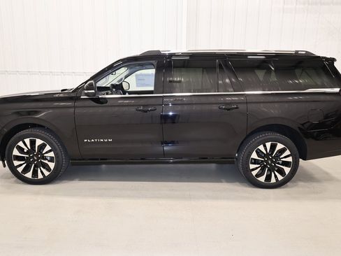 New 2025 Ford Expedition Max Platinum w/ Platinum Ultimate Package image 5