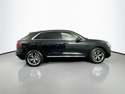 Used 2025 Audi Q8 Premium Plus w/ Premium Plus Package AWD/4WD image 8