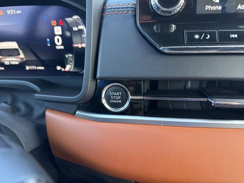 Used 2022 Mitsubishi Outlander SEL image 25