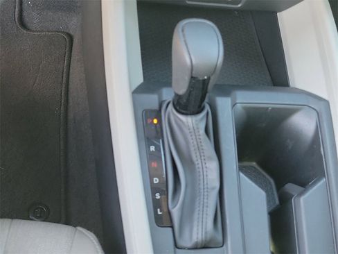 Used 2023 Honda Accord EX image 19