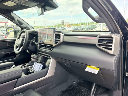 New 2026 Toyota Tundra Limited AWD/4WD image 14