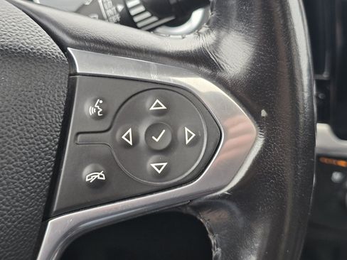 Used 2021 Chevrolet Traverse Premier w/ Redline Edition AWD/4WD image 32