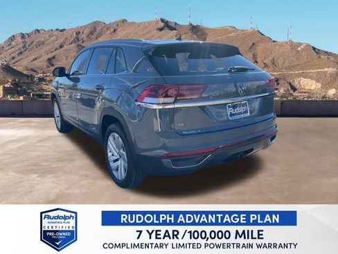 Used 2020 Volkswagen Atlas Cross Sport SE w/ Towing Package image 4